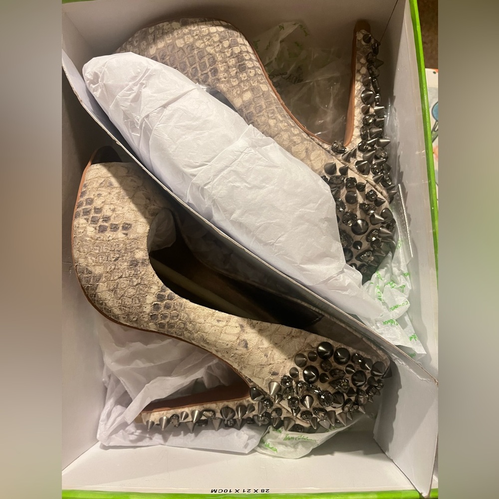 Sam Edelman Lorissa python print stud heel NEW